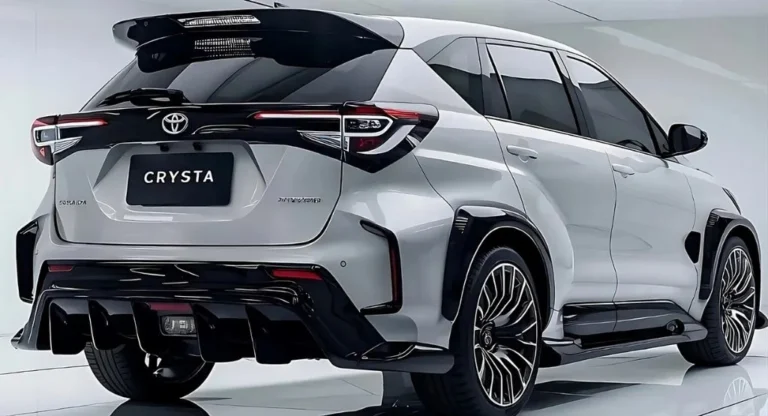 Toyota Innova Crysta 2025